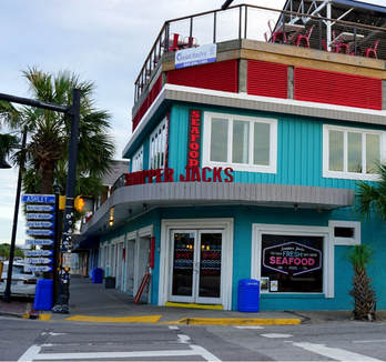 Snapper Jacks Restaurant | 20 Colorful Photos from a Weekend in the Charleston Area