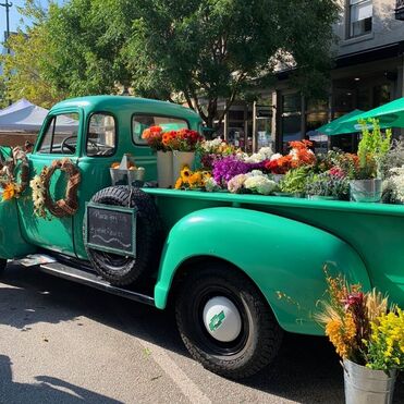 Don't miss the Saturday morning Soda City Market, one of 7 fun things to do in Columbia, South Carolina. | #RealColumbiaSC